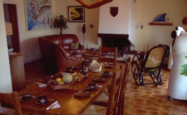 Chambres D'Hotes La Forterie Vaire Exterior photo